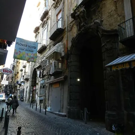 Apartamento Ai Tribunali Nápoles