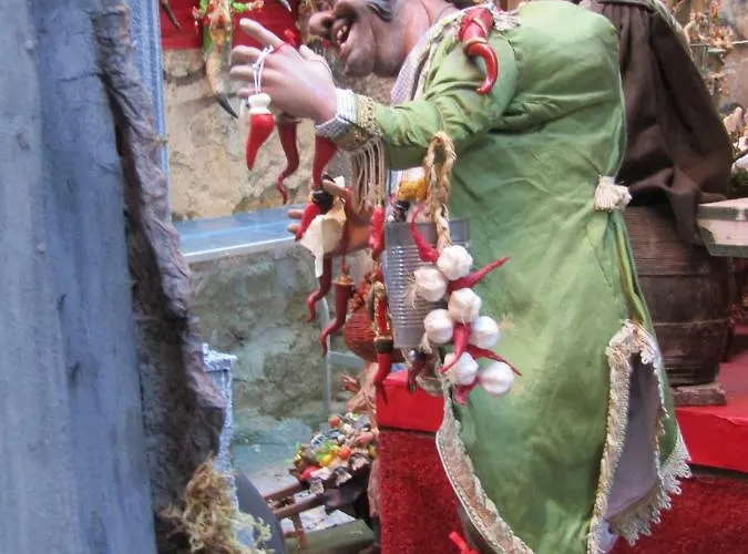 Ai Tribunali 나폴리