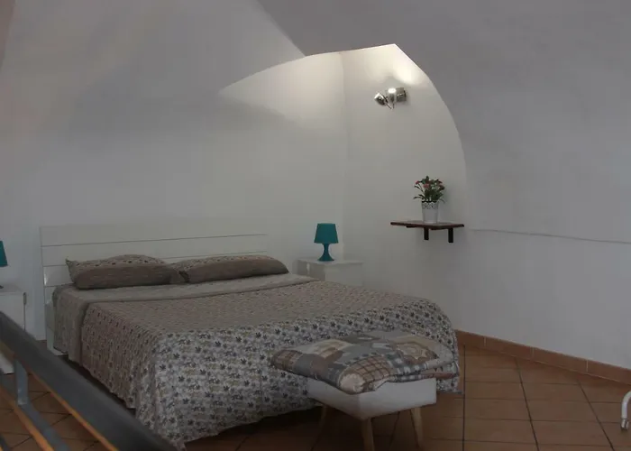 Ai Tribunali 아파트 *